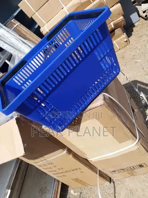 Plastic Shopping Basket – Perfect for Supermarkets and Retail Stores