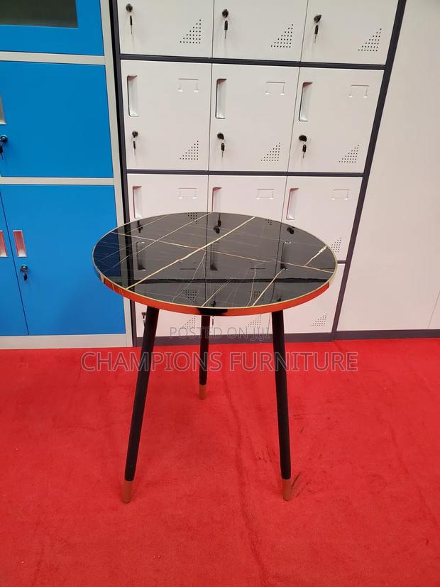 Marble-Effect Top Table - thumbnail 2