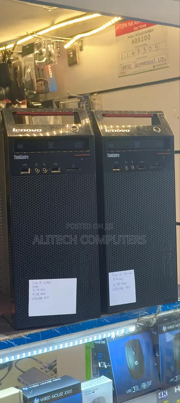Desktop Computer Lenovo ThinkCentre M700 4GB Intel Core i3 HDD 256GB - main view