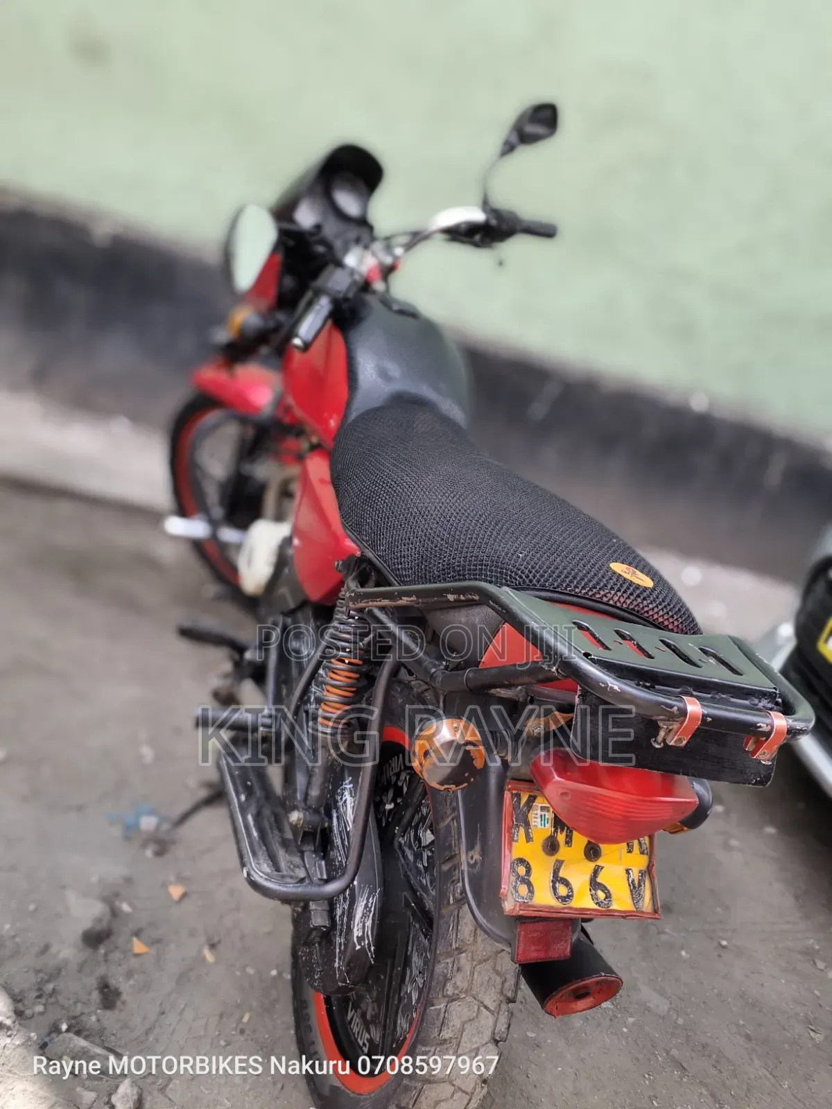 Bajaj Boxer 150 UG 2024 Red
