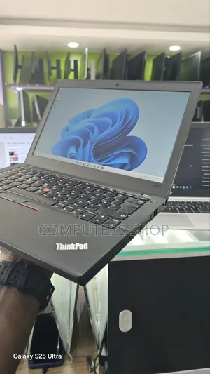 Laptop Lenovo ThinkPad X270 8GB Intel Core i7 HDD 500GB