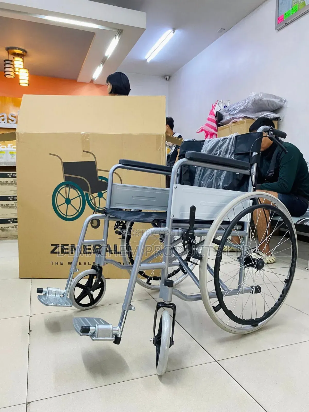 Standard Wheelchair