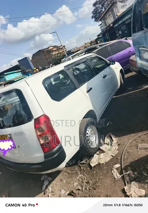 Toyota Succeed 2005 Off white