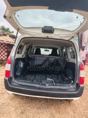Toyota Succeed 2005 Off white