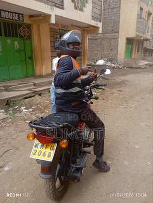 Bajaj Boxer 150 UG 2021 Red