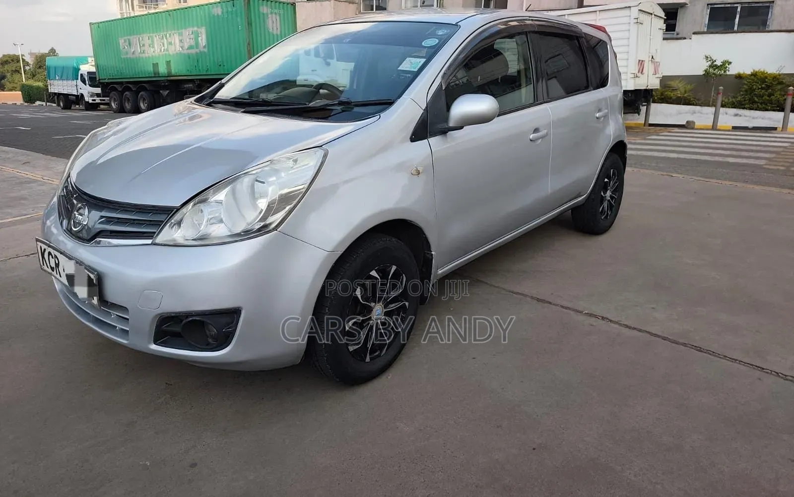 Nissan Note 2012 Silver