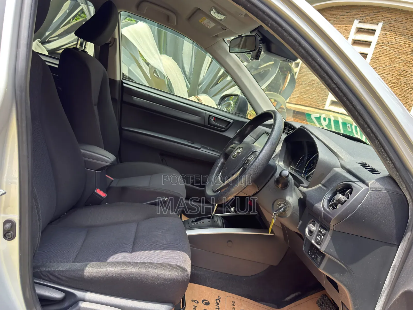 Toyota Corolla Fielder 2019 Silver