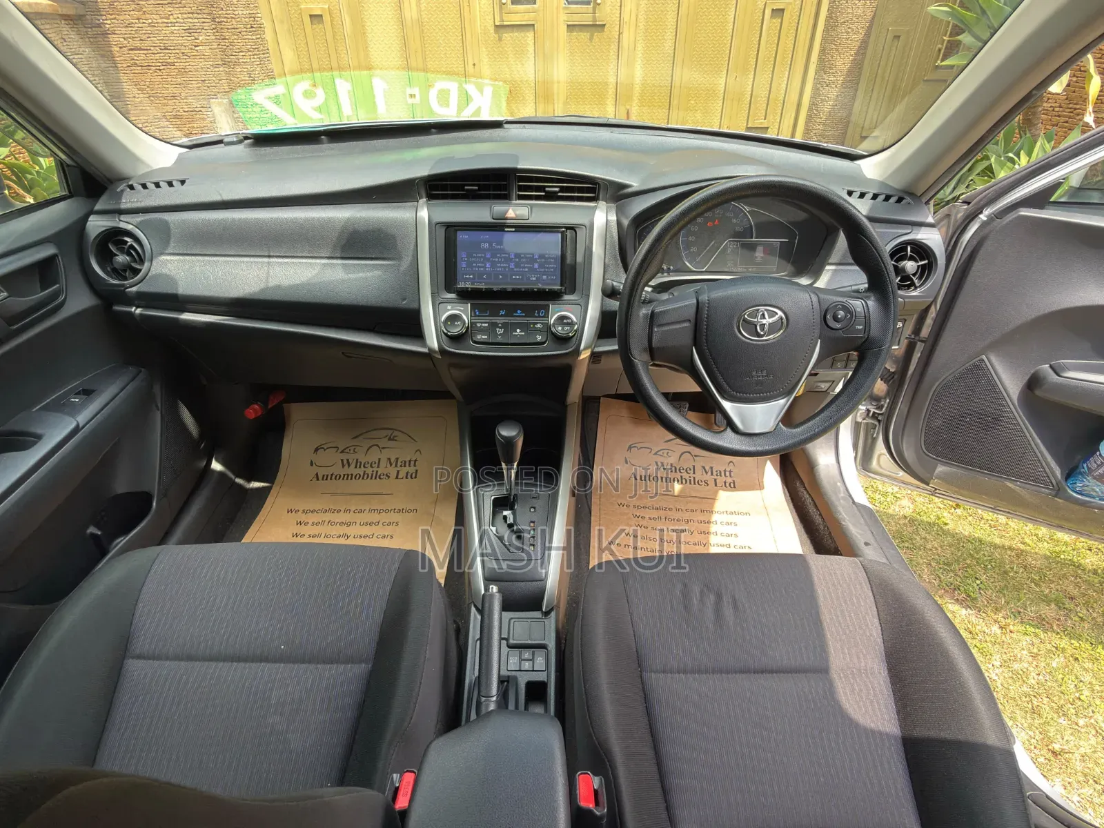 Toyota Corolla Fielder 2019 Silver