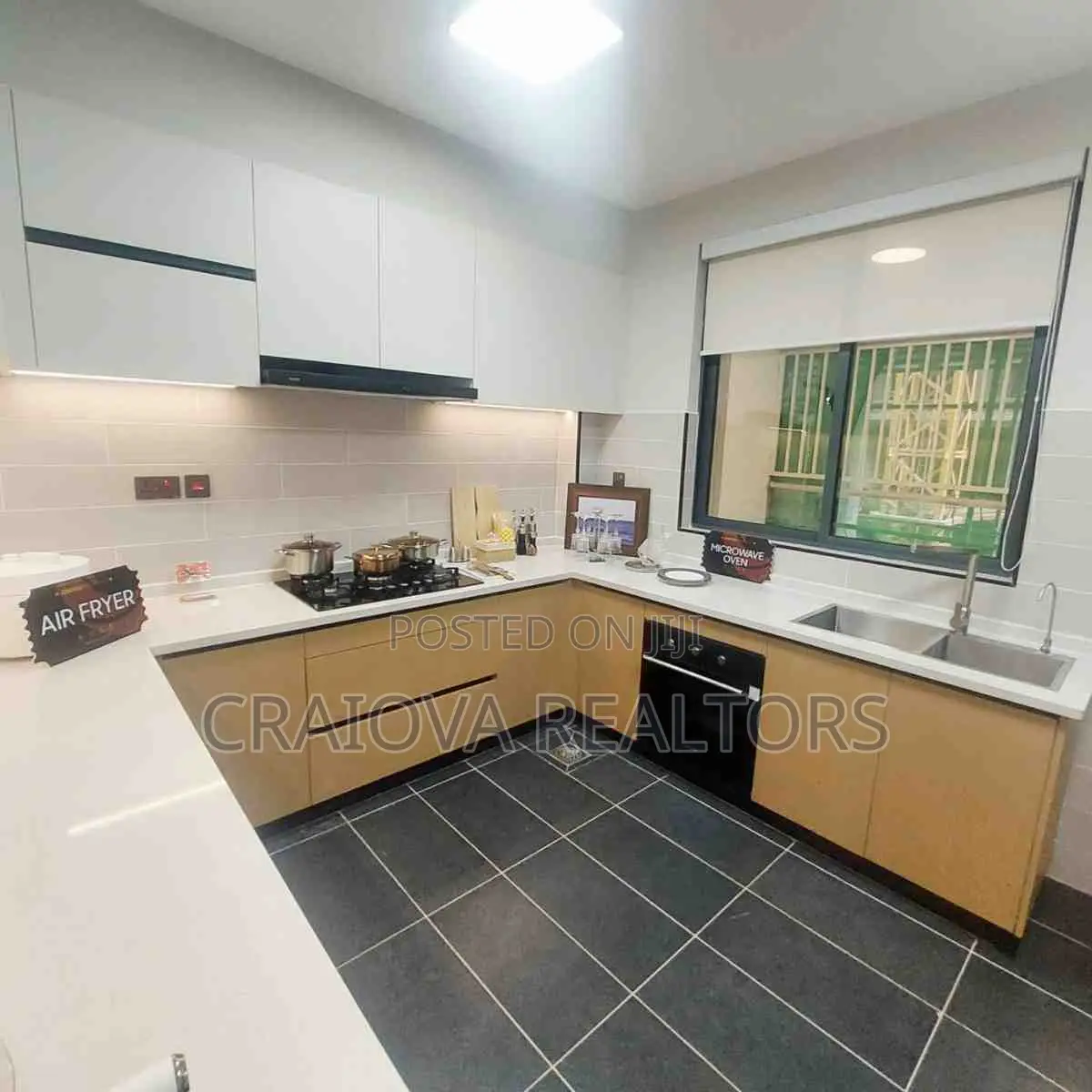 5bdrm Apartment in Hurlingham for sale
