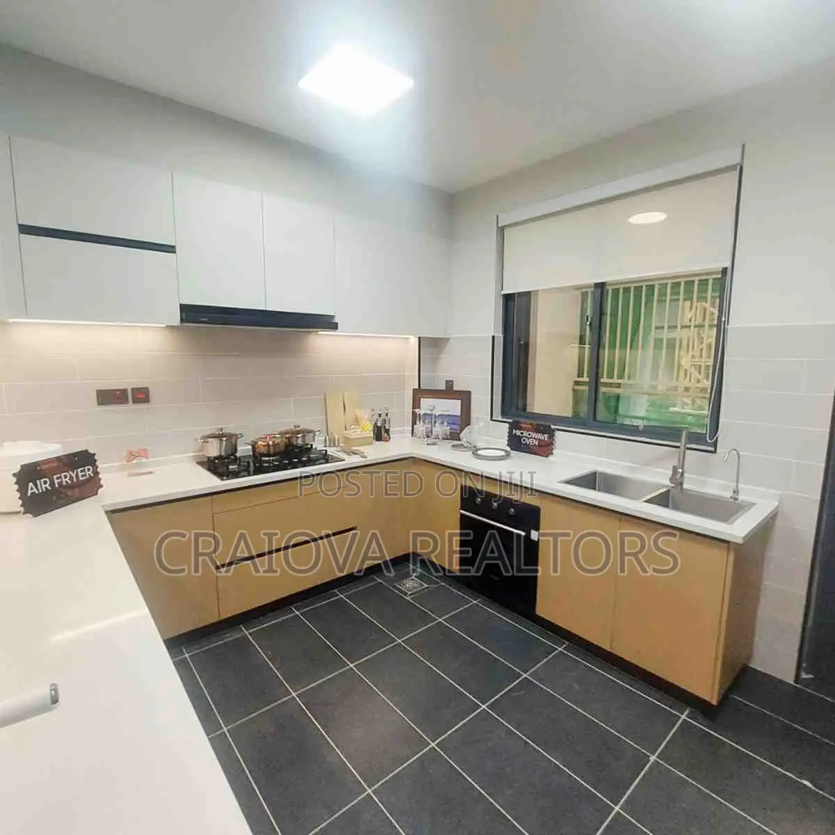 5bdrm Apartment in Hurlingham for sale