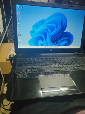Laptop HP 8GB AMD A8 HDD 512GB