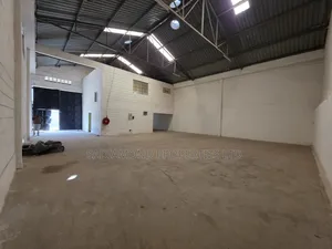 4000 SQFT Warehouse for Rent