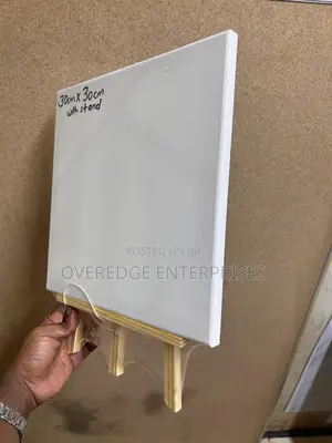 30x30 Wooden Stand With a Canvas Board