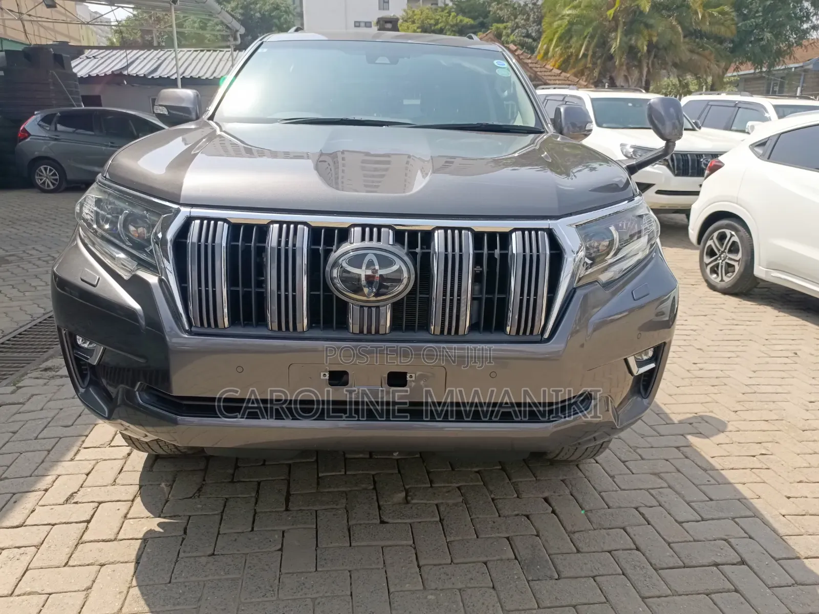 Toyota Land Cruiser Prado 2019 Gray