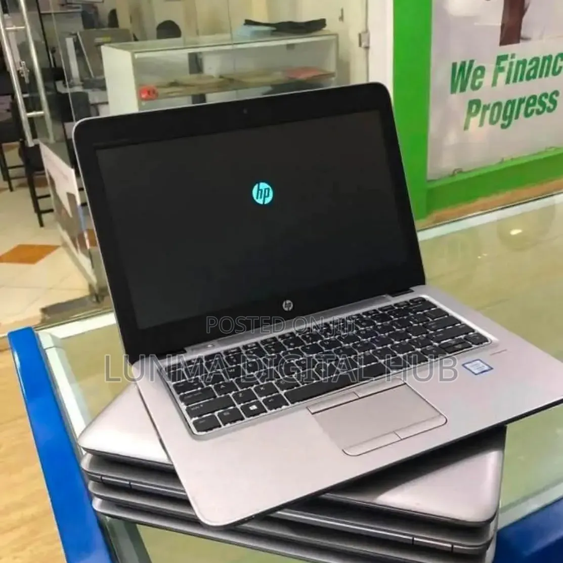 Laptop HP EliteBook 820 G3 8GB Intel Core i5 SSD 256GB