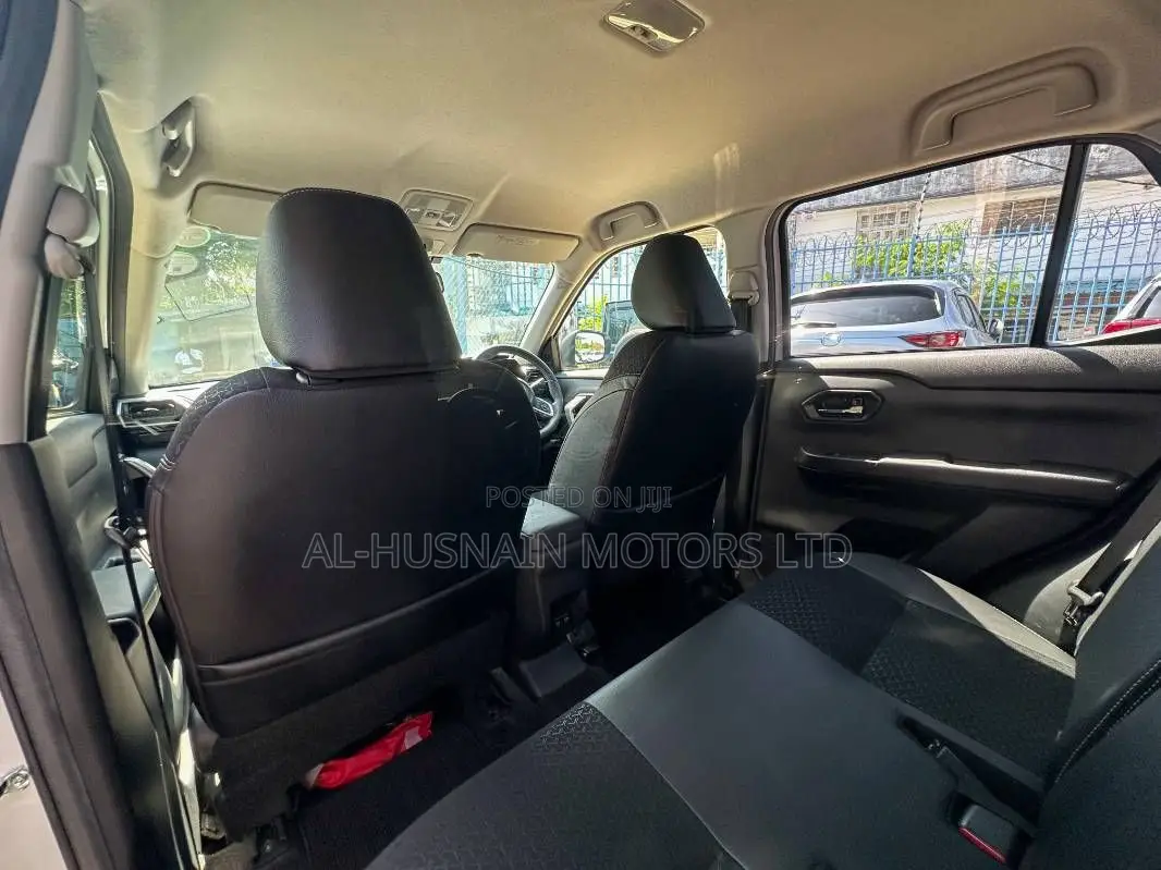 Daihatsu Rocky 2019 Pearl