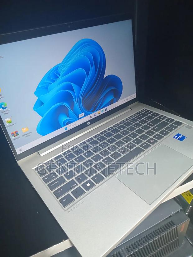 Laptop HP ProBook 440 G10 8GB Intel Core i7 HDD 512GB - thumbnail 3