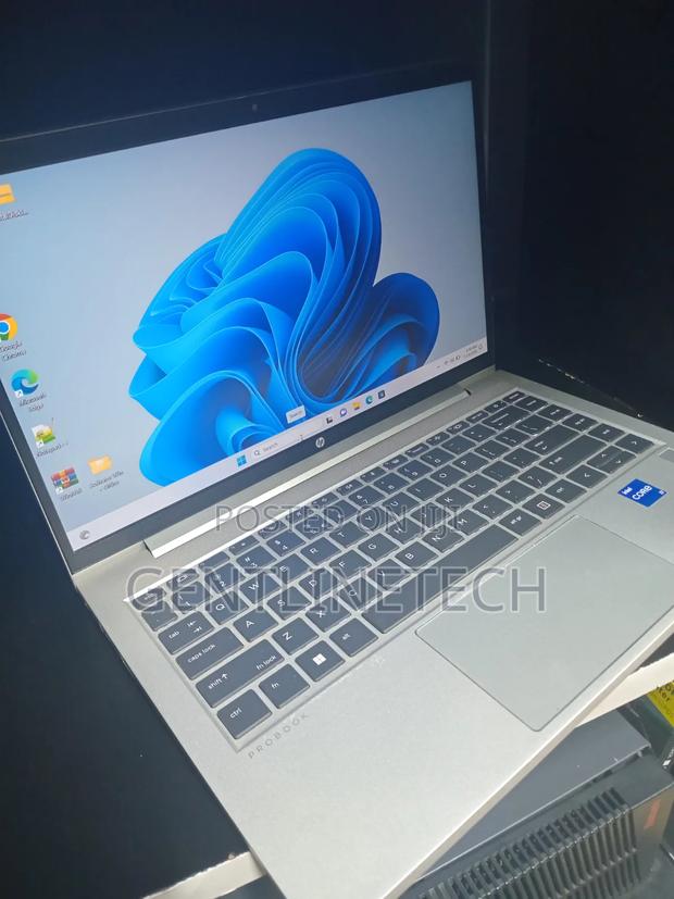 Laptop HP ProBook 440 G10 8GB Intel Core i7 HDD 512GB - thumbnail 4