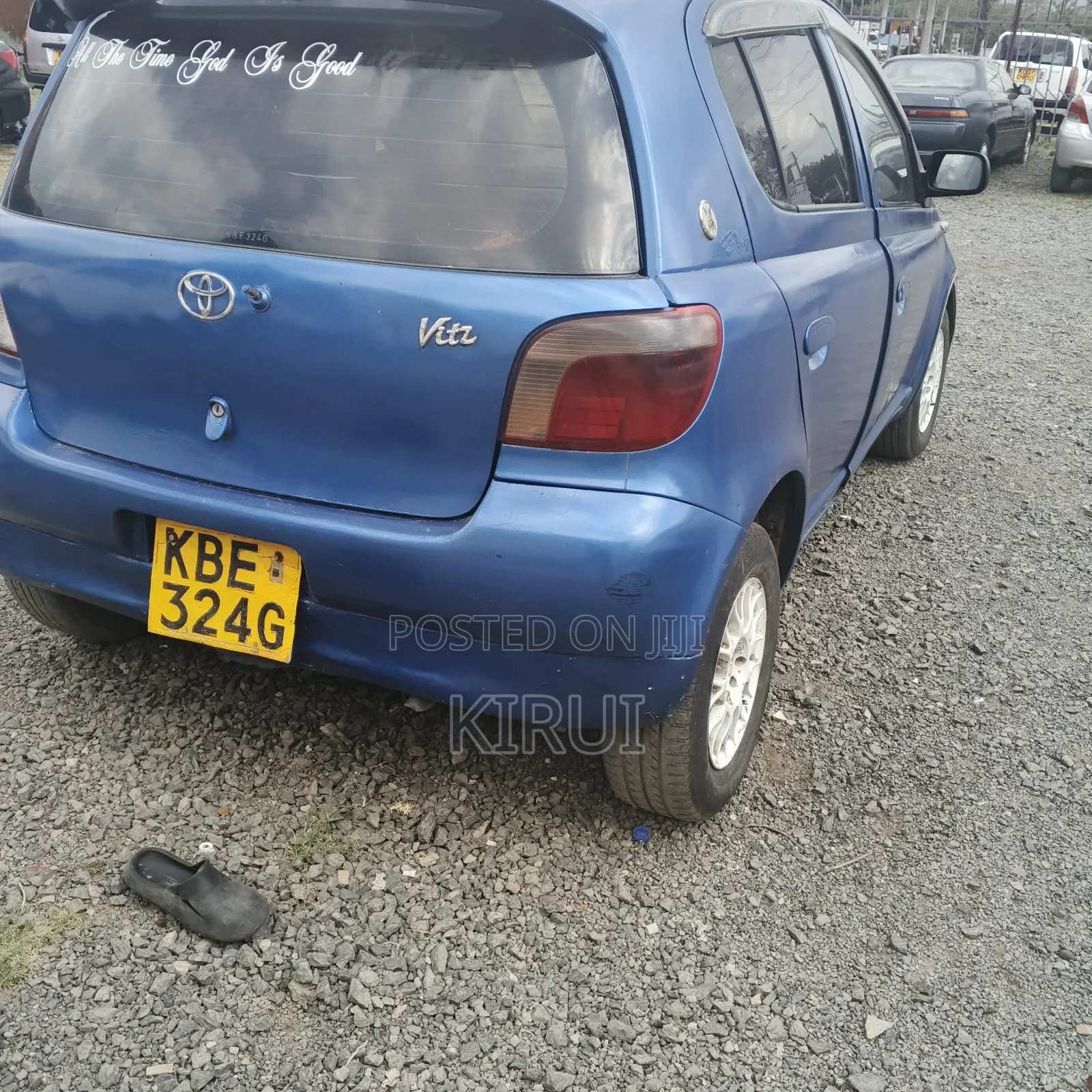 Toyota Vitz 2005 Blue