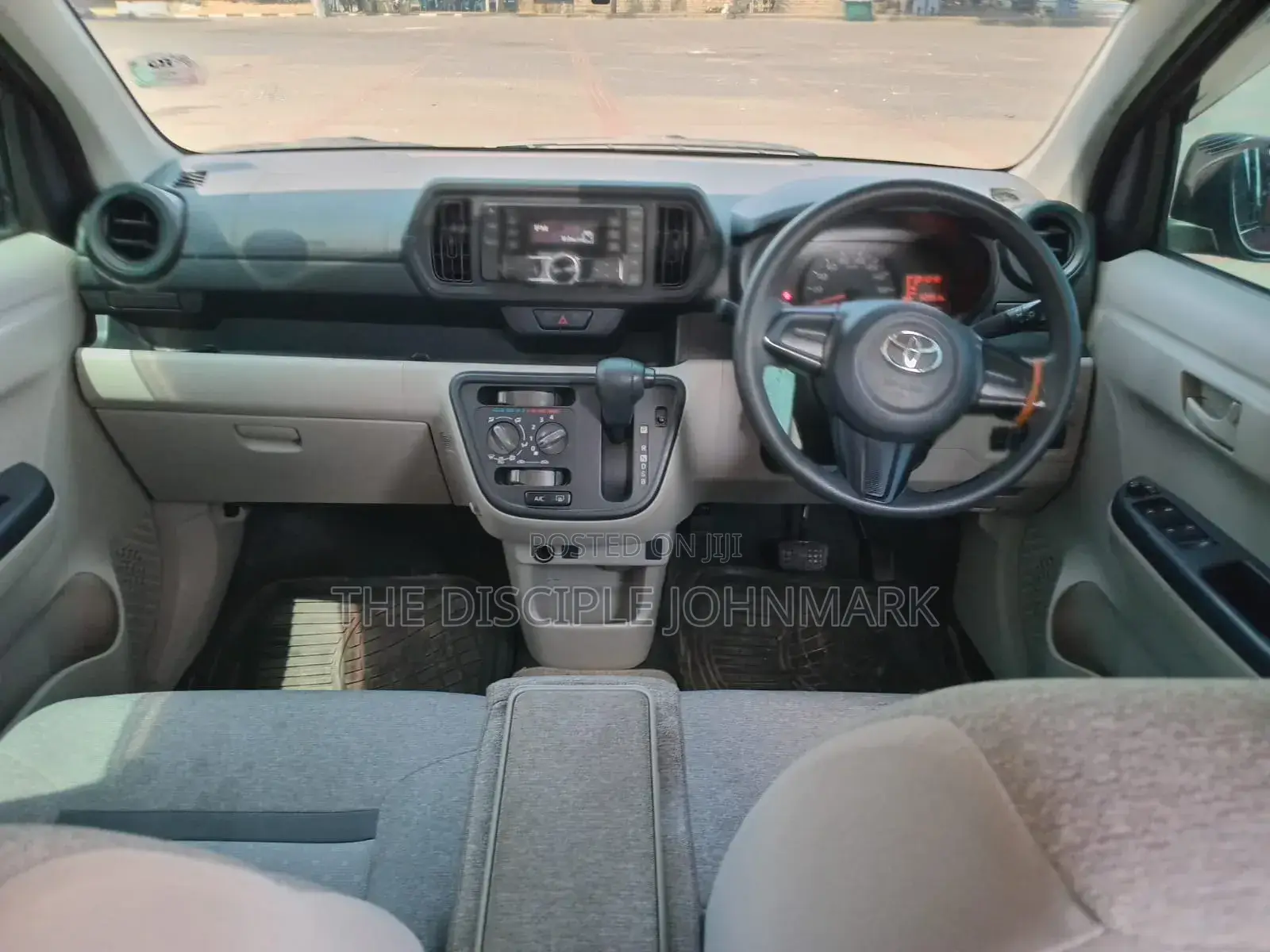 Toyota Passo 2019 Maroon