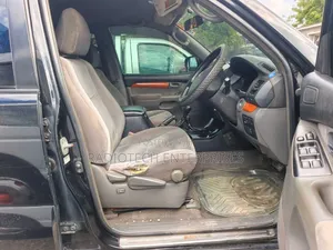 Toyota Land Cruiser Prado 2005 Black