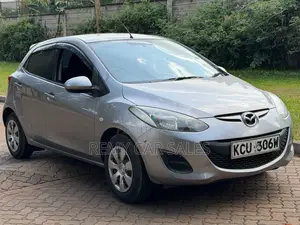 Mazda Demio 2012 Gray