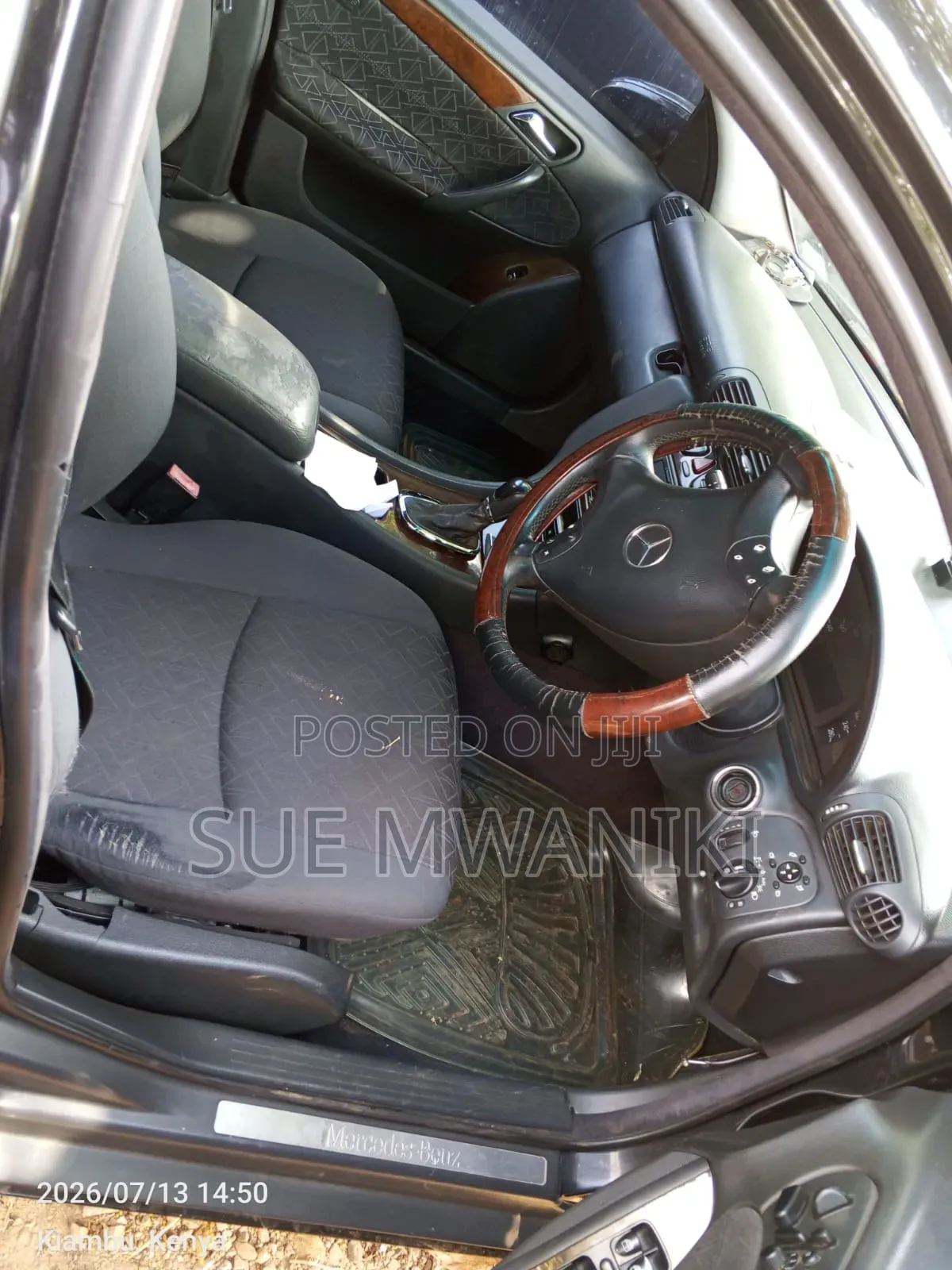Mercedes-Benz C200 2005 Black