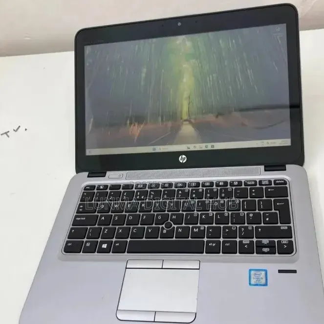 Laptop HP EliteBook 840 G4 8GB Intel Core i7 SSD 256GB