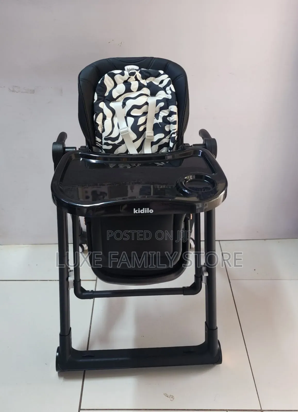 Kidilo Adjustable Height Manual Swing Feeding Chair