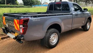 Isuzu D-MAX 2025 Silver