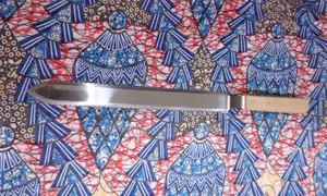 Serrated Uncapping Knife