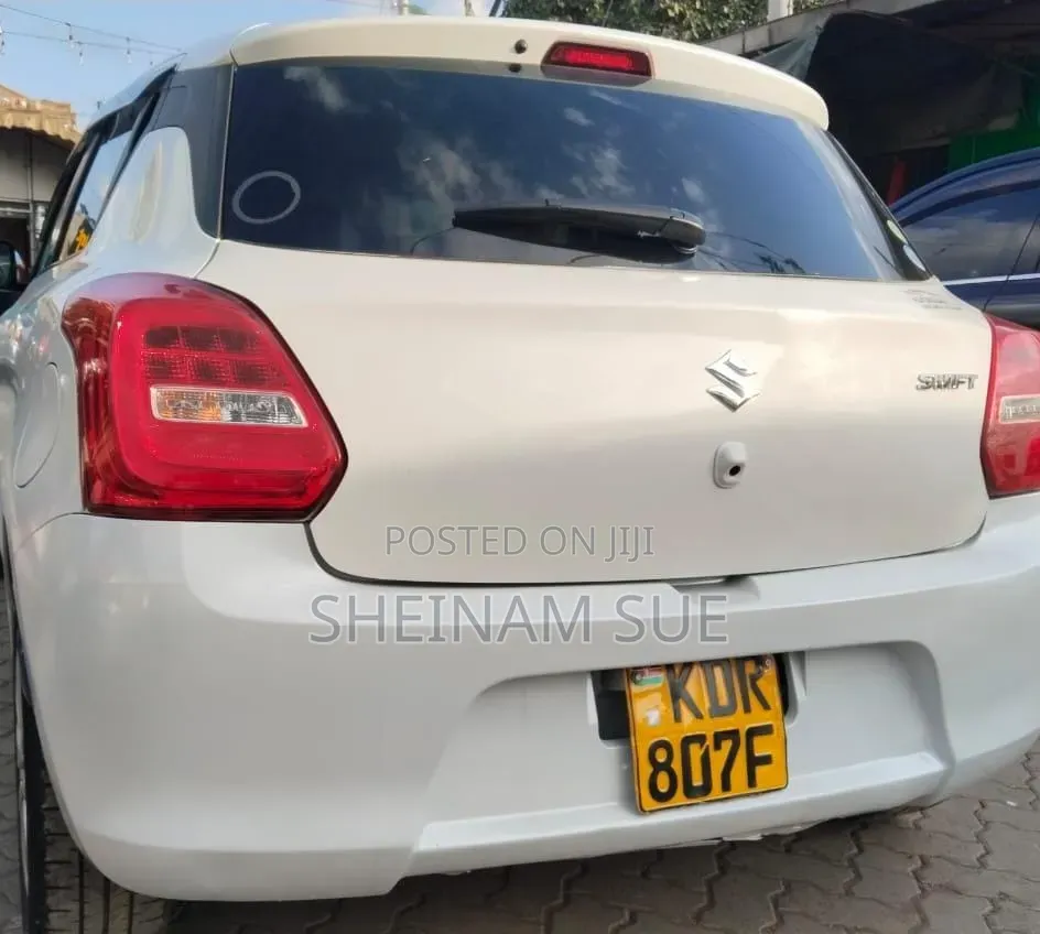 Suzuki Swift 2018 White