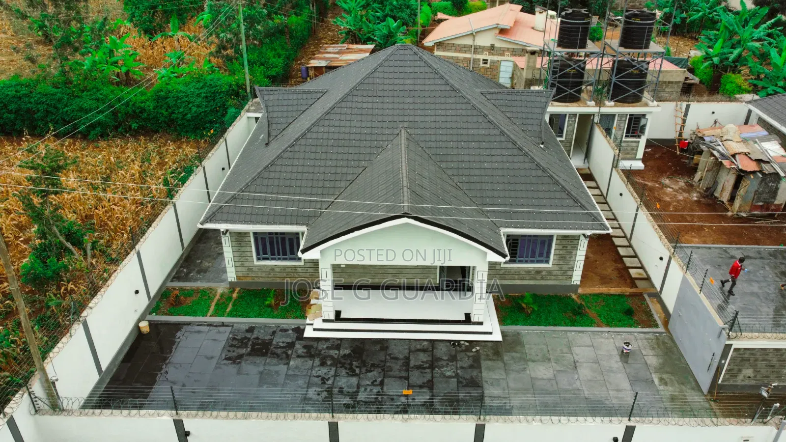 3bdrm House in Kagaa Estate, Township G for sale