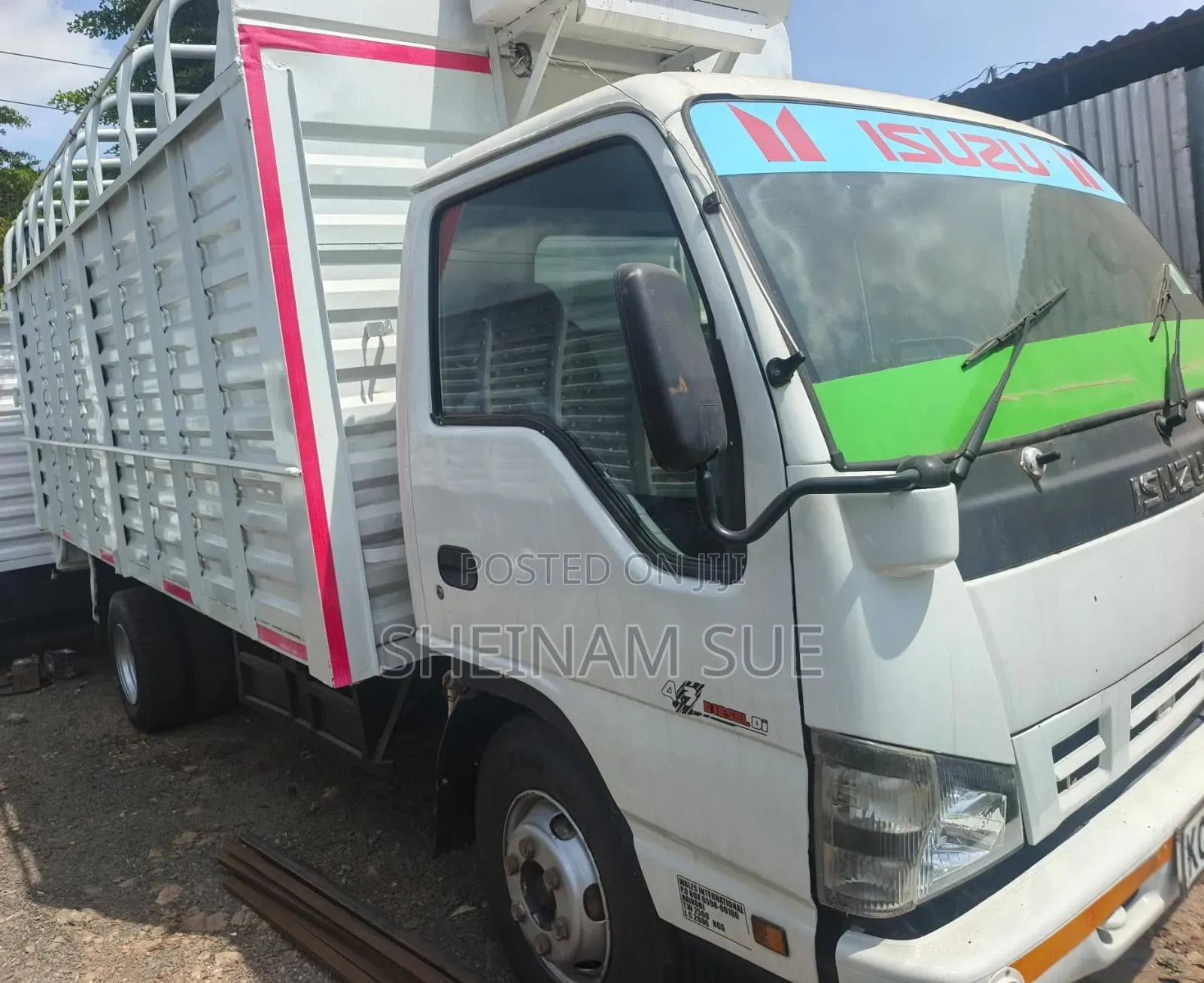 Isuzu NPR for Sell
