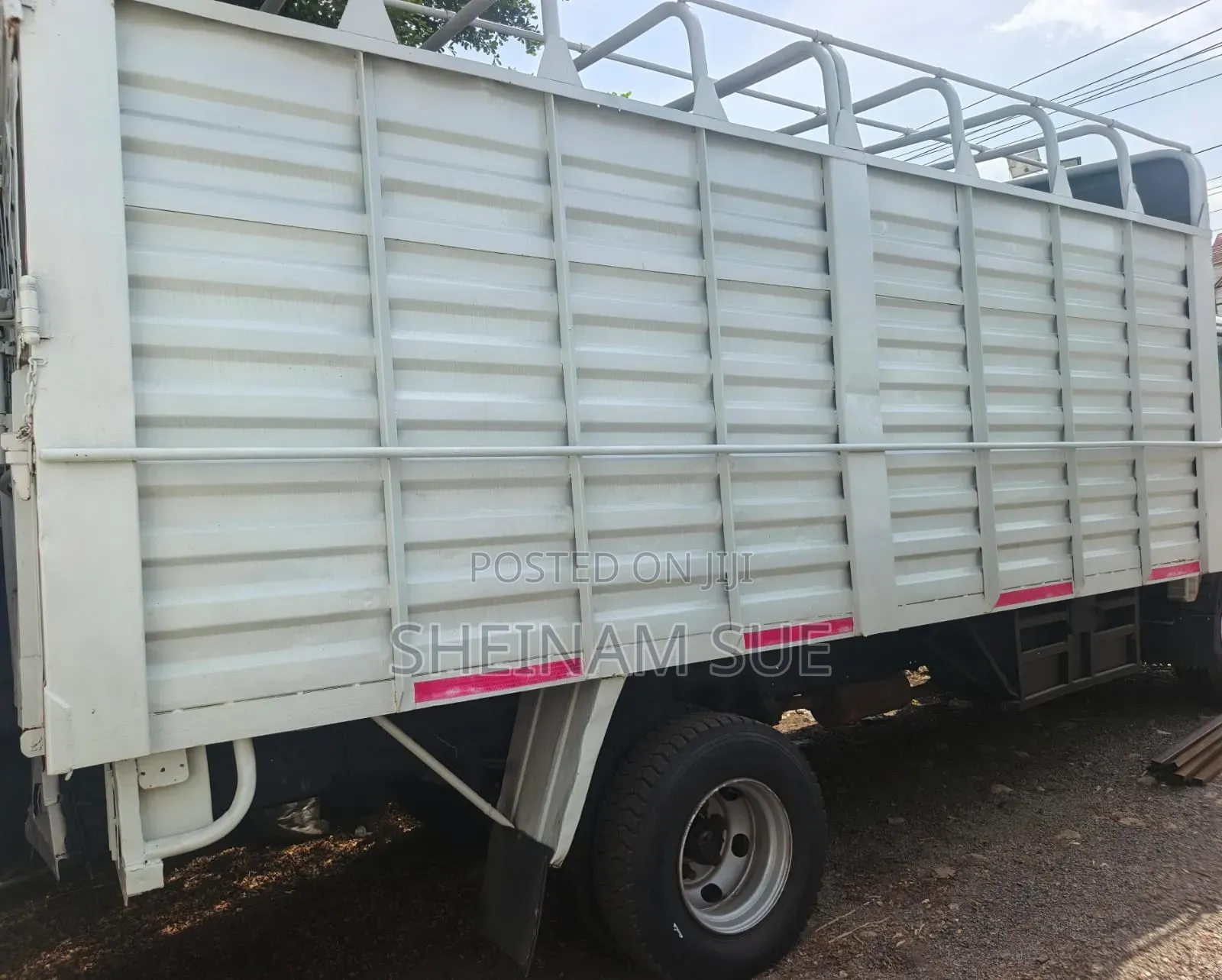 Isuzu NPR for Sell