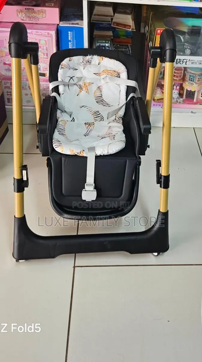 Adjustable Height Manual Swing High Chair