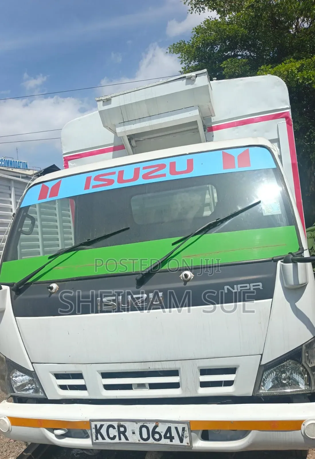 Isuzu NPR for Sell