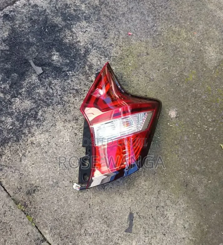 Nissan Note 2015 Taillight