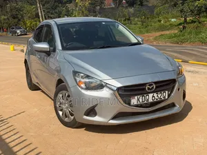 Mazda Demio 2017 Silver