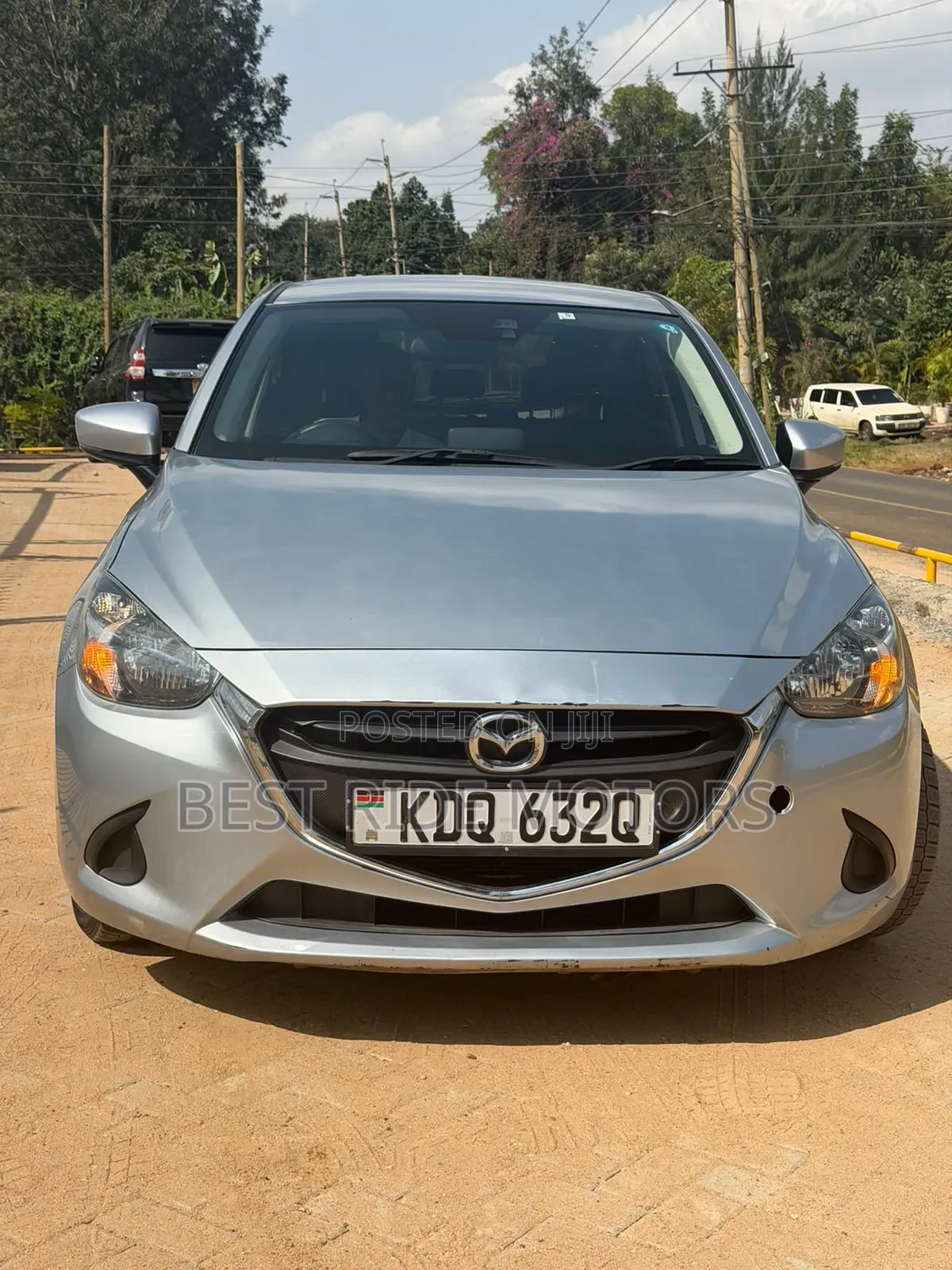 Mazda Demio 2017 Silver