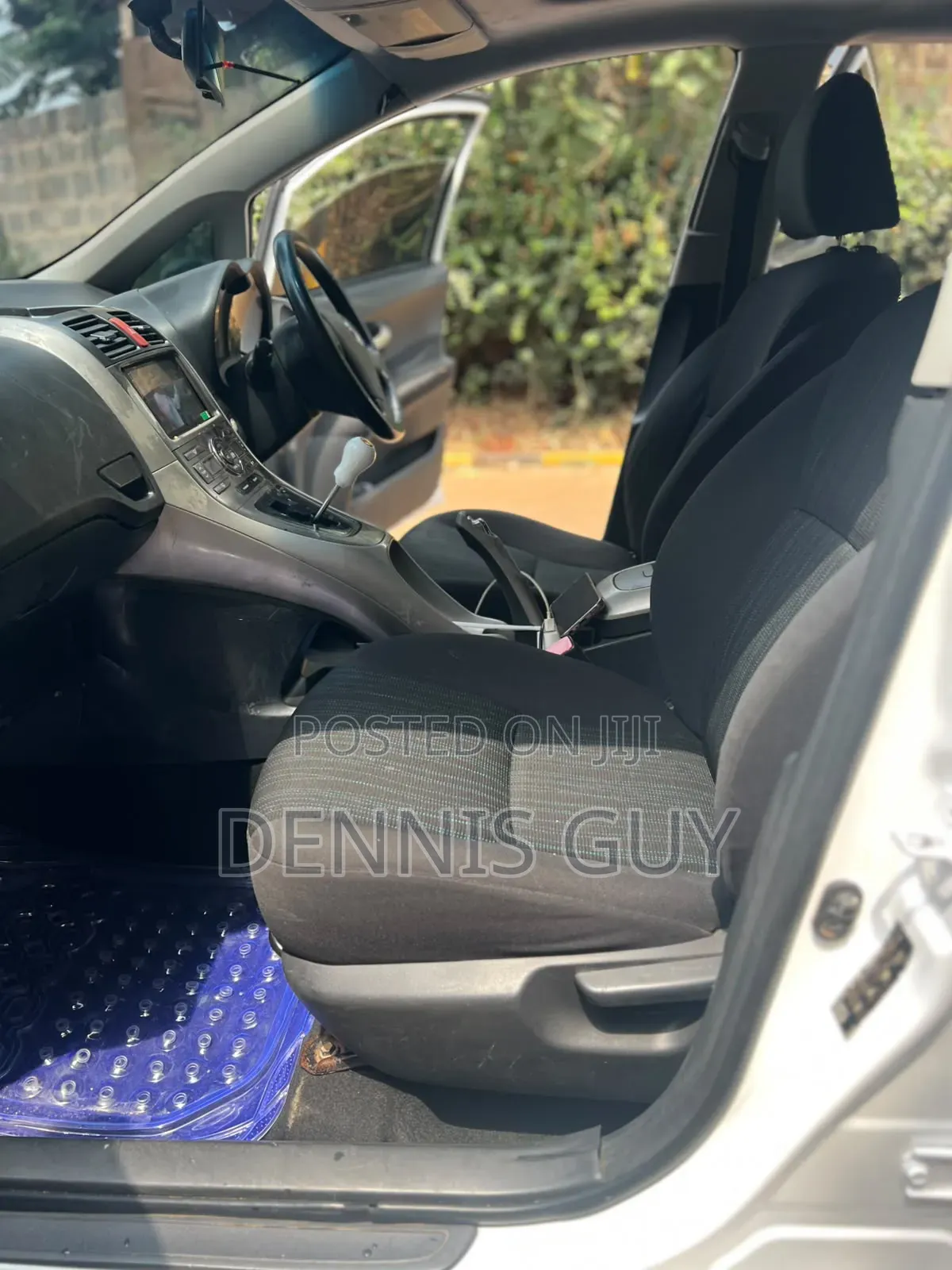 Toyota Auris 2009 White