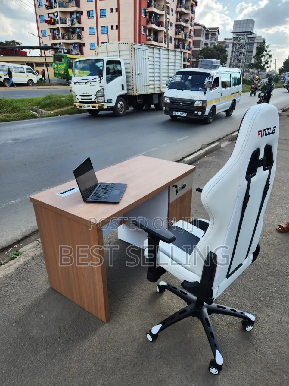 Best Office Desk and Gaming Chair