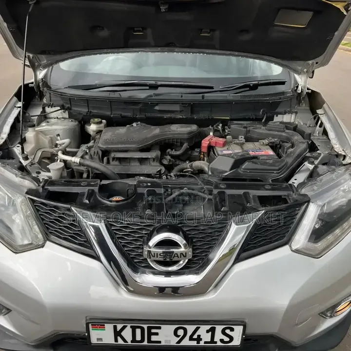 Nissan X-Trail 2014 Silver