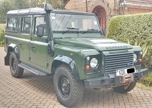 Land Rover Defender 2011 Green