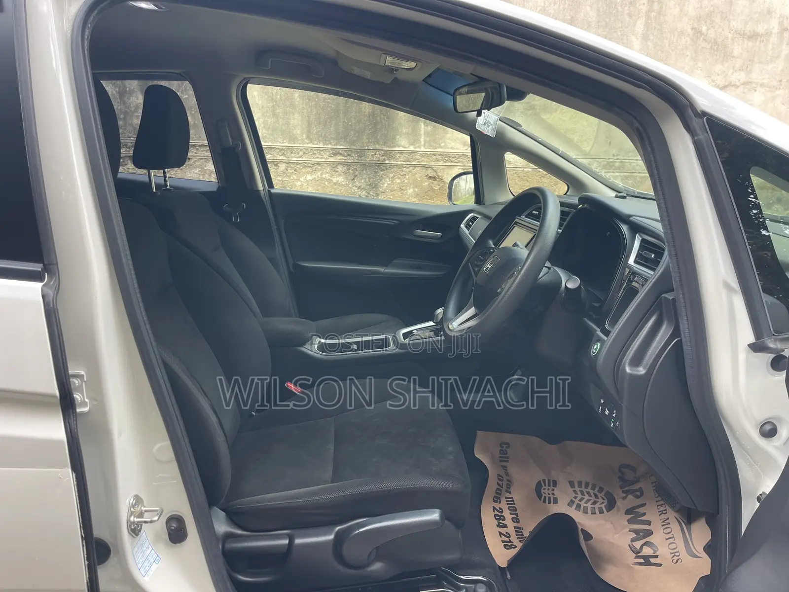 Honda Fit Shuttle 1.5 Hybrid 2WD 2019 White