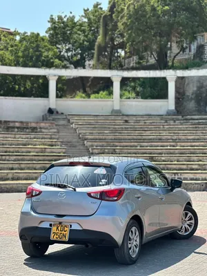 Mazda Demio 2014 Silver