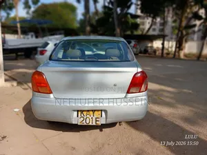 Toyota Platz 2000 Silver