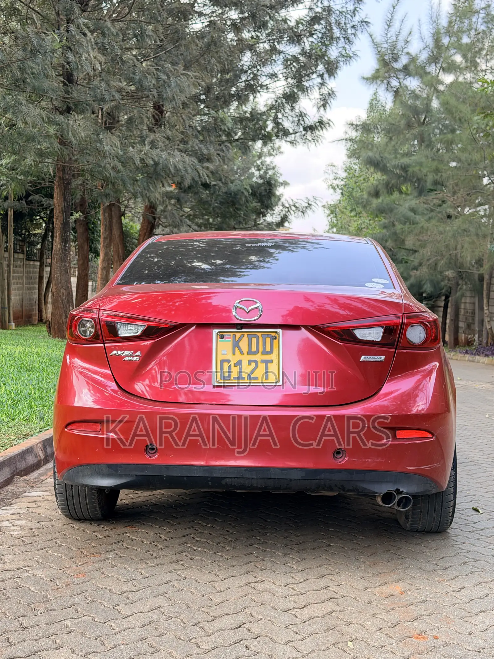 Mazda Axela SV Premium 2014 Red