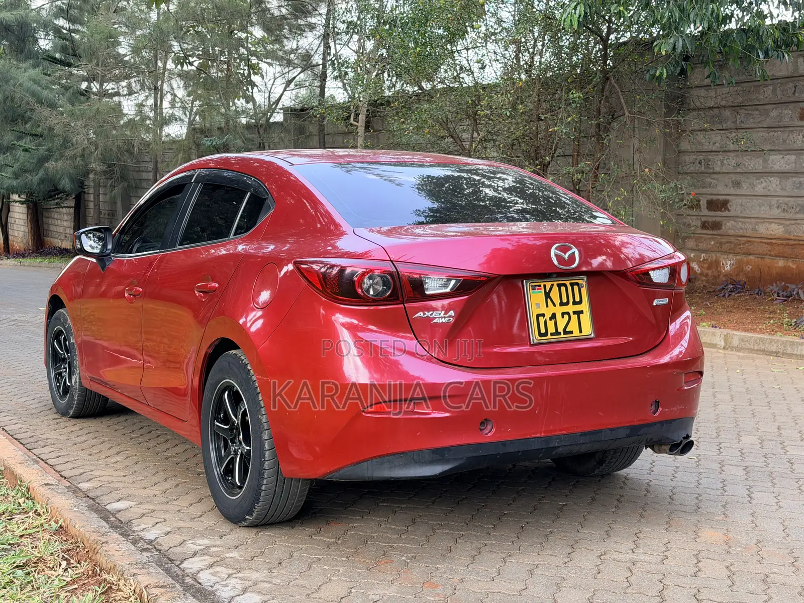 Mazda Axela SV Premium 2014 Red