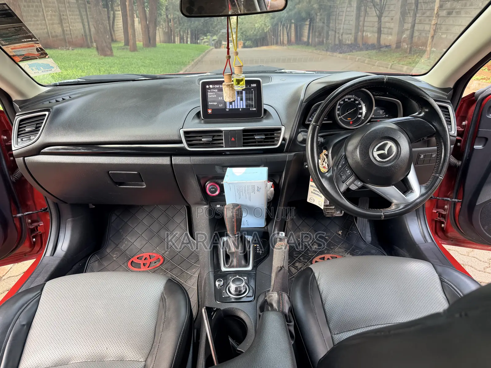 Mazda Axela SV Premium 2014 Red